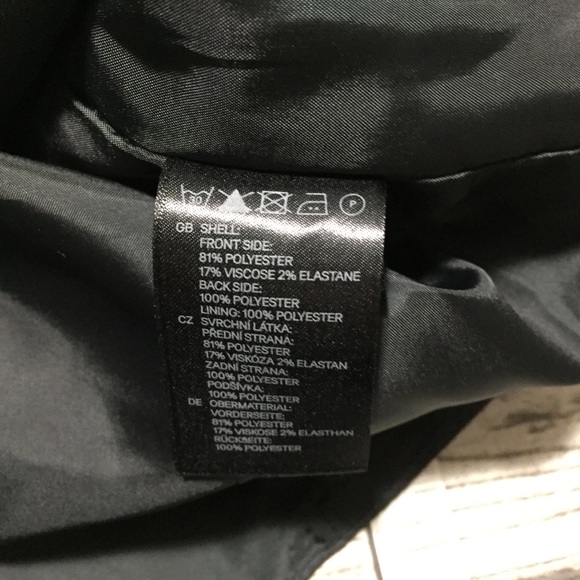 H&M Waistcoat Vest Men’s 36R Gray Black Polyester Blend Micro Plaid - Picture 7 of 8